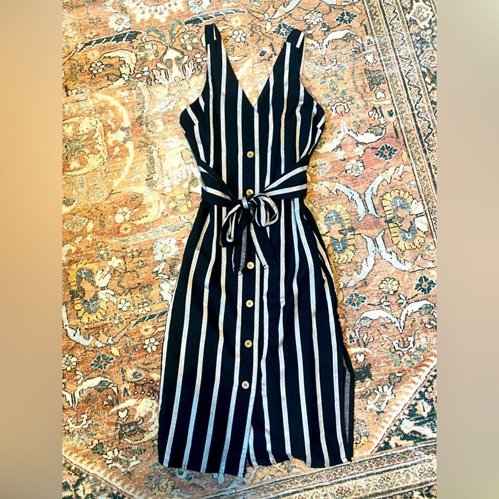 NWT Linen Black & White Striped Dress